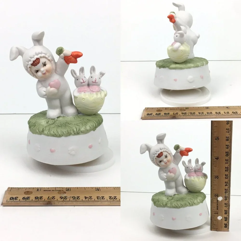 Vtg Easter‎ Bunny Rabbit Holiday Figurine Musical Revolving Child Pastel Colors